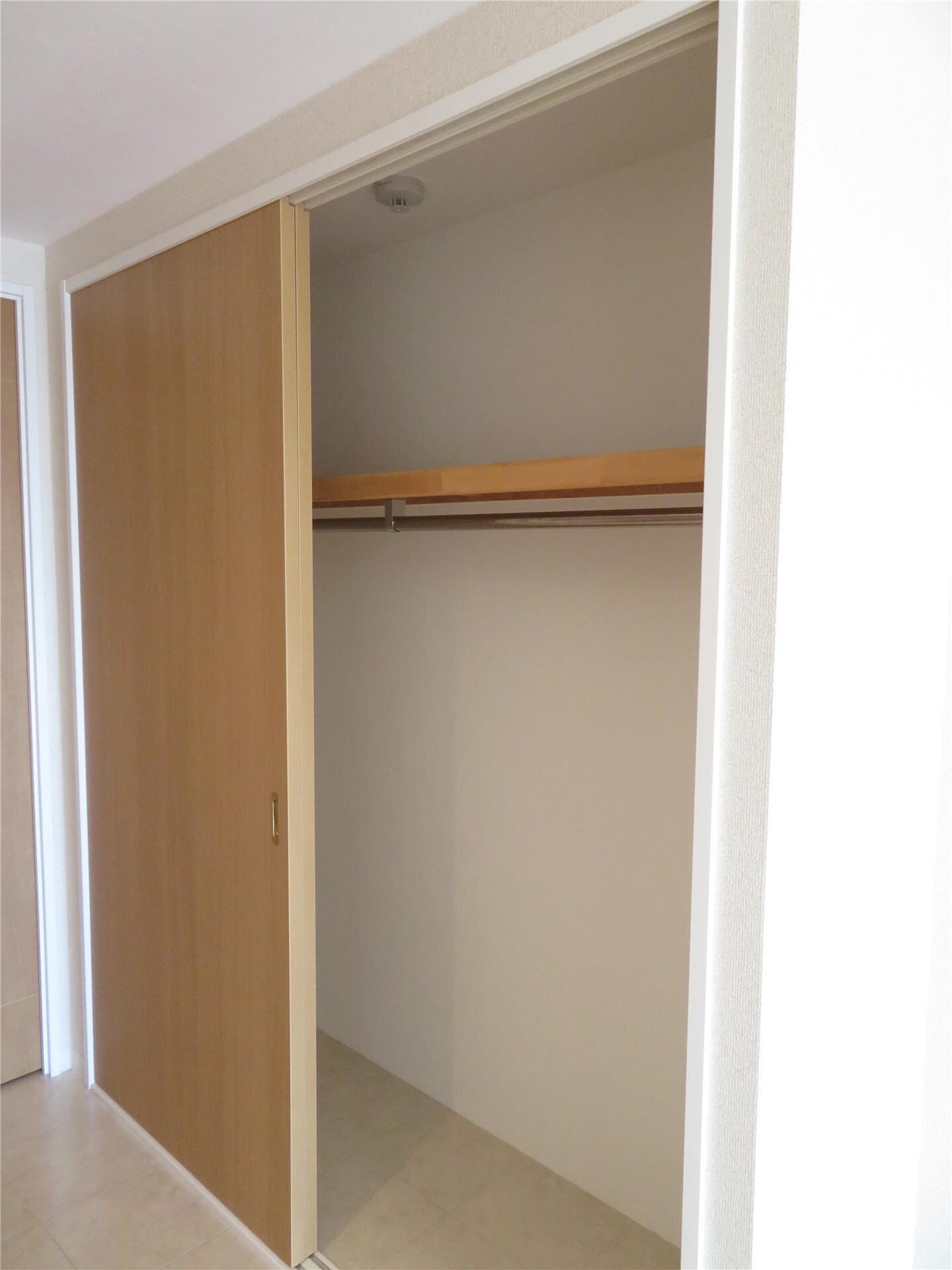 キャッスルコート西新町の物件内観写真