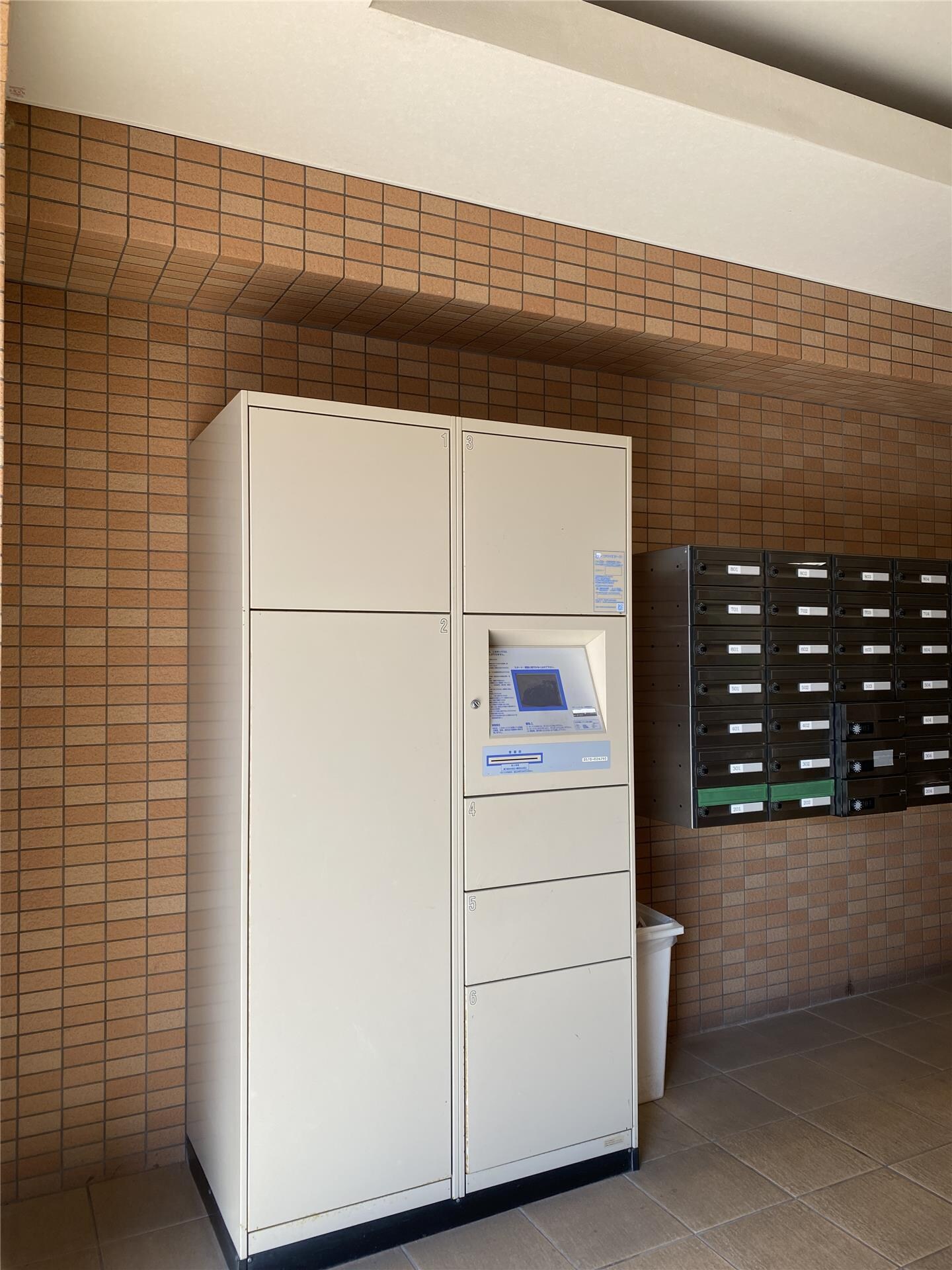 キャッスルコート西新町の物件内観写真