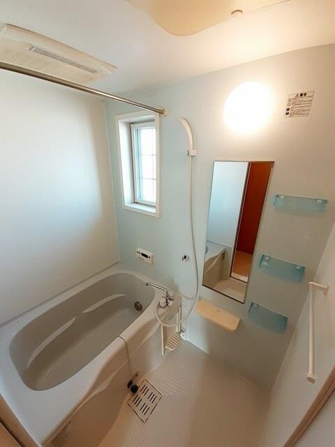 トレス・シエーネの物件内観写真