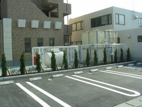 アラモアナの物件外観写真