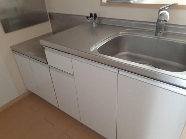 ワイズ　コンブリオVの物件内観写真