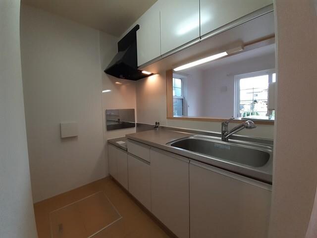 シュラインイーストの物件内観写真