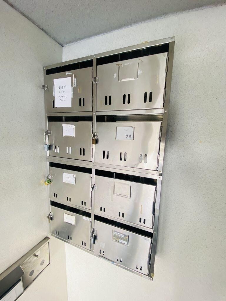 石田ビルの物件外観写真