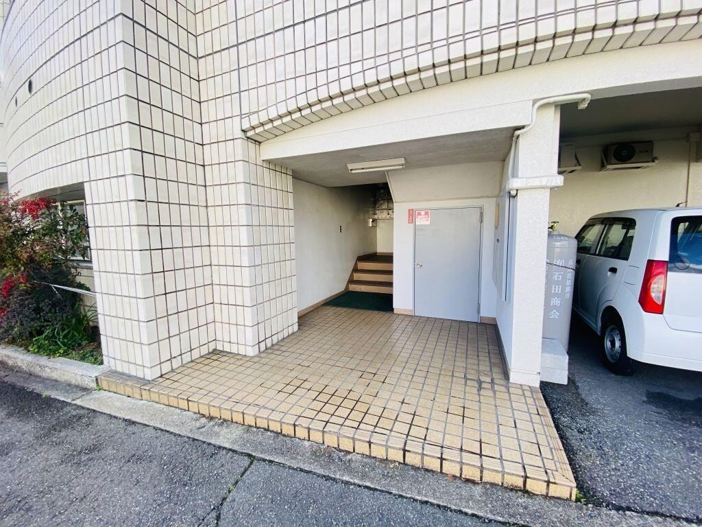 石田ビルの物件内観写真