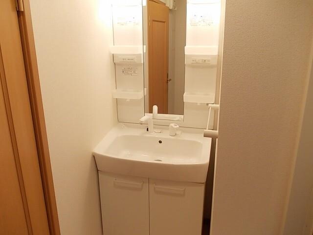 グランドゥールＣの物件内観写真