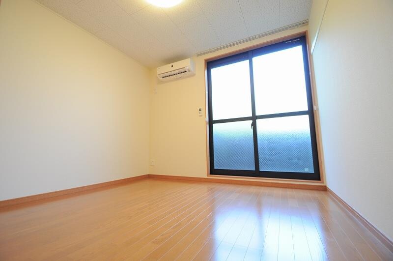 レオパレス阿保の物件内観写真