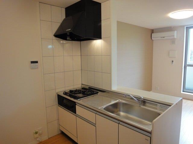 サンモール金ヶ崎の物件内観写真