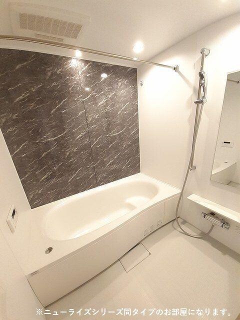 シャルム朝来の物件内観写真