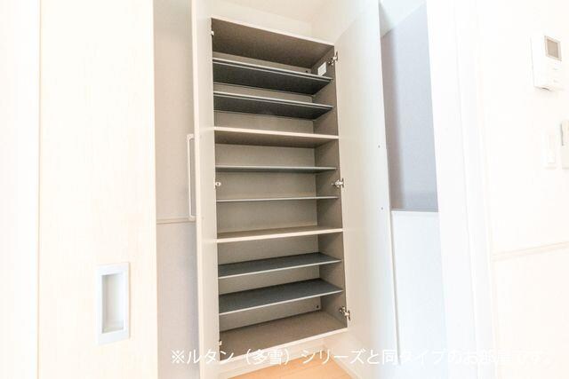 メゾン・シャトンIの物件内観写真