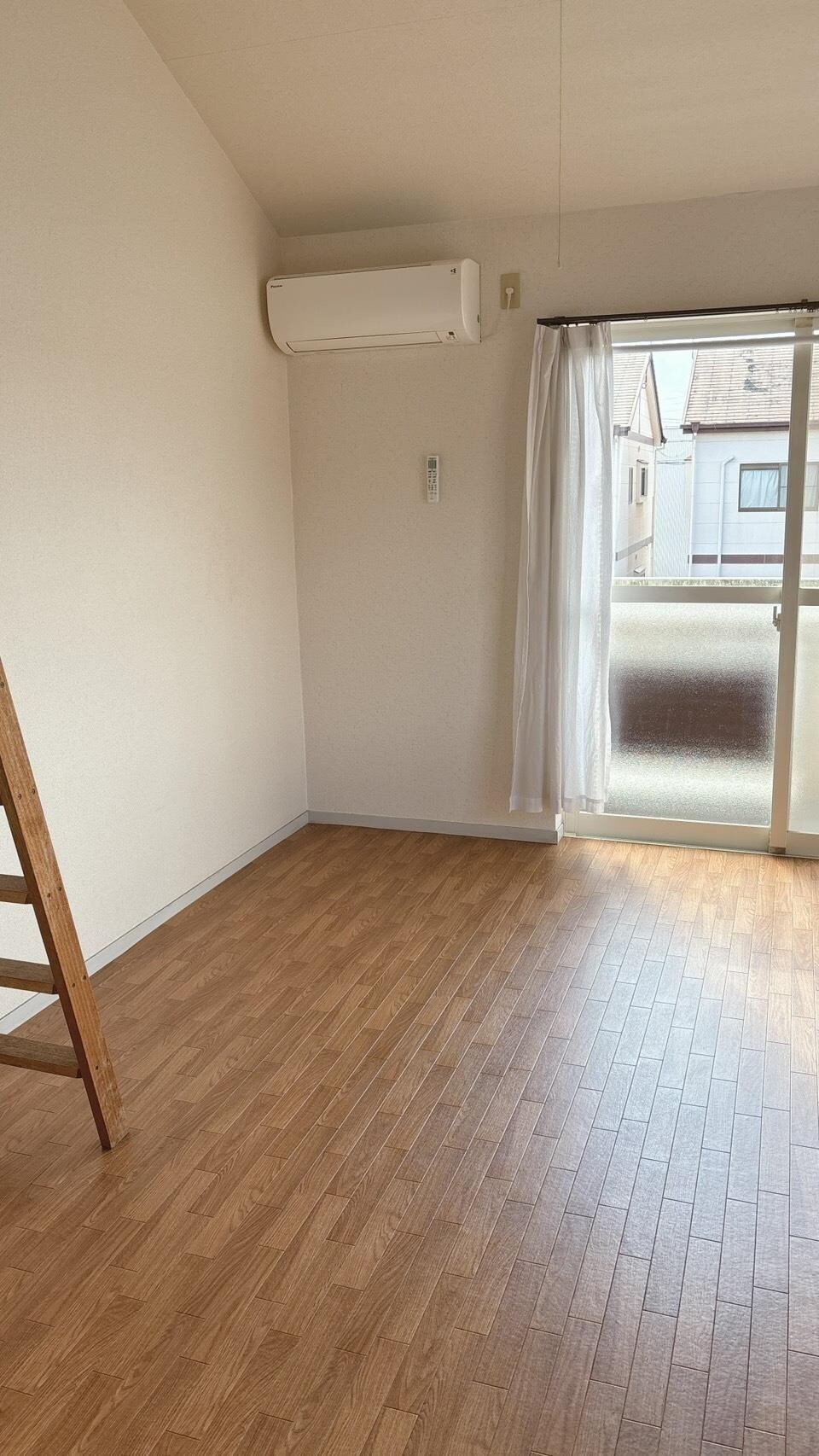 ジュネス一色の物件内観写真