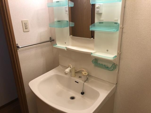 東フラワーの物件内観写真