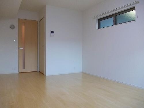 ノース・ロワイヤルの物件内観写真