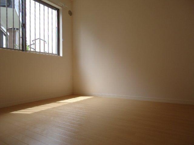 ティル　ナ　ノーグの物件内観写真