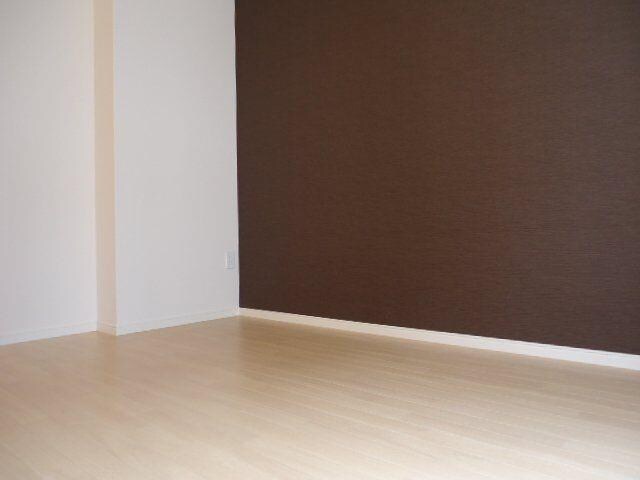 ティル　ナ　ノーグの物件内観写真