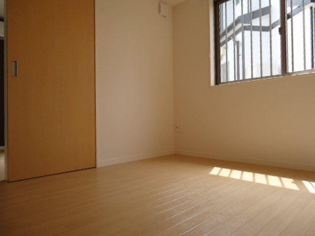 ティル　ナ　ノーグの物件内観写真