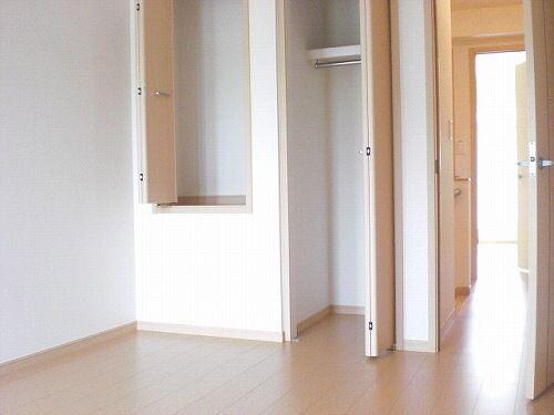 アルマーセンの物件内観写真