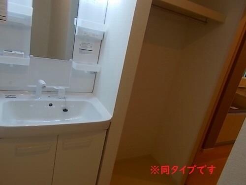 グラース・アンジュＦの物件内観写真