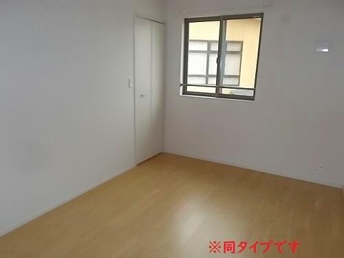 グラース・アンジュＦの物件内観写真