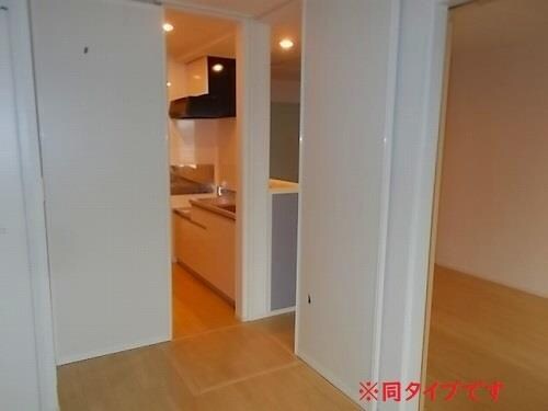 グラース・アンジュＦの物件内観写真