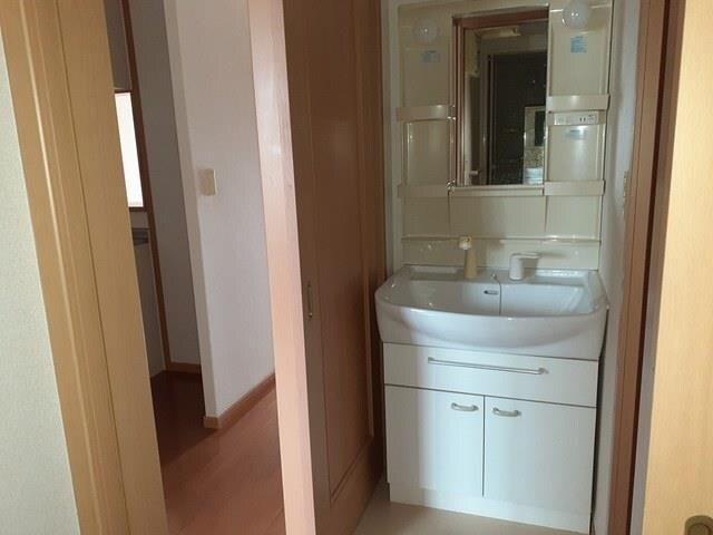 エレガンス・ヴィラＡの物件内観写真