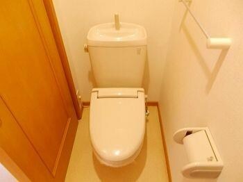 エレガンス・ヴィラＡの物件内観写真