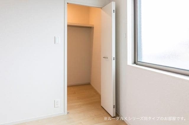 ディアス・カーサVIの物件内観写真