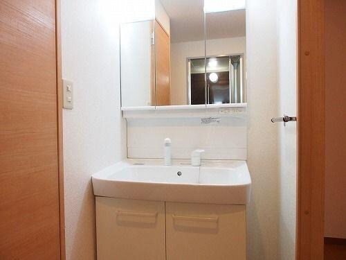 ブルーマウンテンの物件内観写真