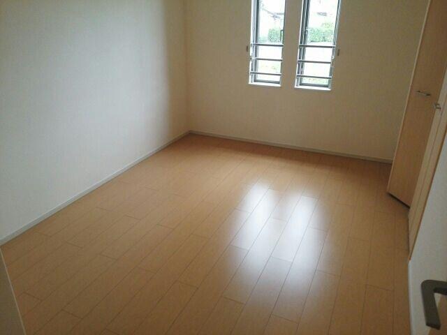 ラーンドゥイシの物件内観写真