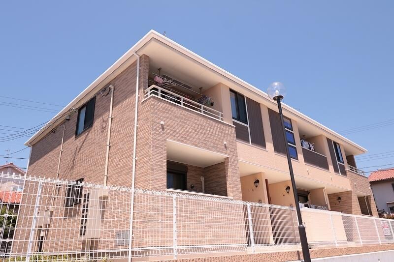 クレモンティーヌ　Ｃの物件外観写真