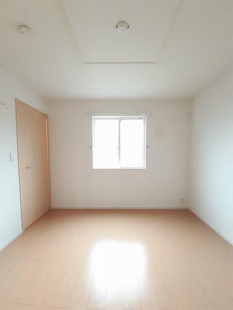 ルミエールの物件内観写真