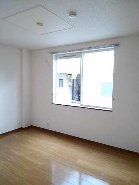 フローレンスの物件内観写真