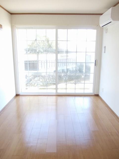 ラポール中川原Ｃの物件内観写真