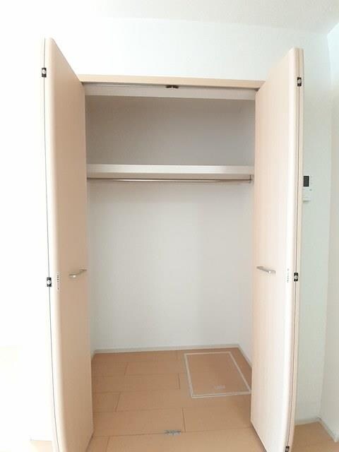 ヴィル・フォーレIVの物件内観写真