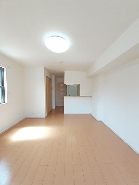 ヴィル・フォーレIVの物件内観写真