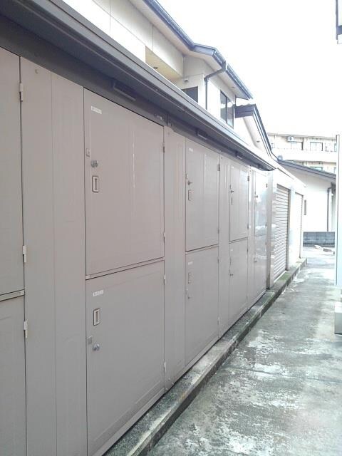 ウエスト・モンターニュＢの物件内観写真