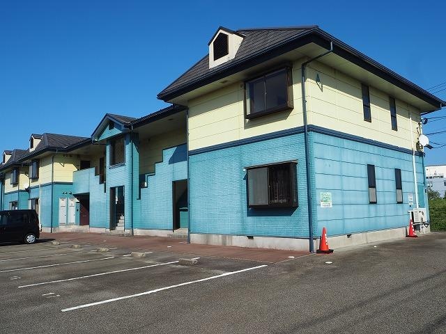 リバーサイド・ヴィラＡの物件外観写真