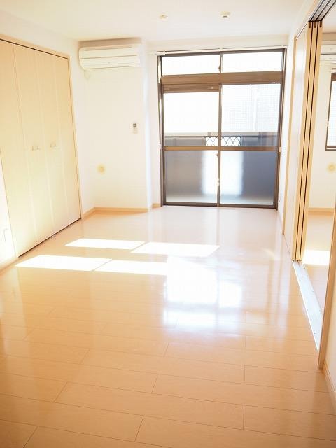 チェリーヒルズＢの物件内観写真