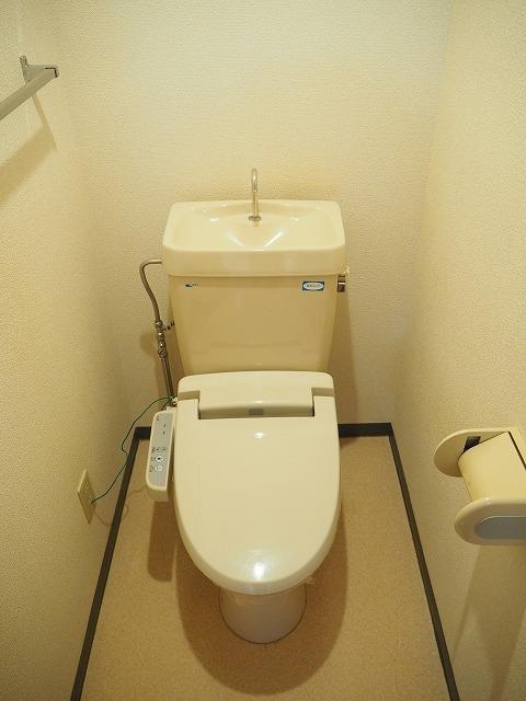 チェリーヒルズＢの物件内観写真