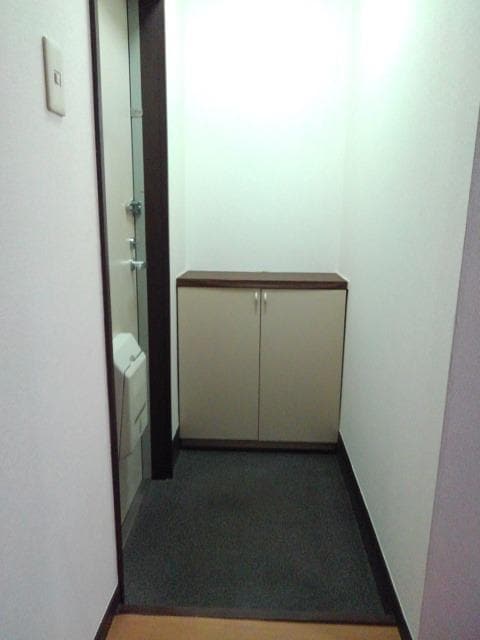 フローラヴィレッヂIの物件内観写真