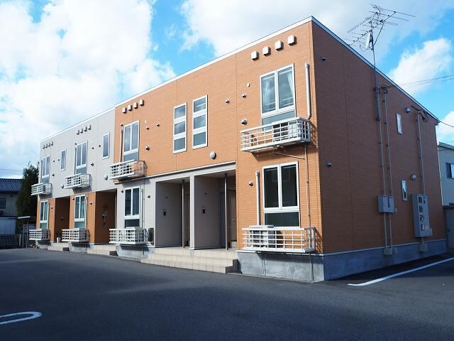 ドゥ・ステージアIIの物件外観写真