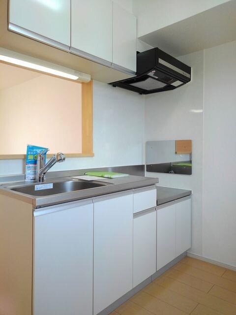 アン　ディマンシェ　Ｃの物件内観写真