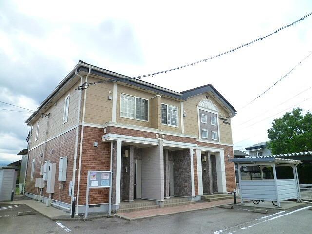 プルミエ・アムールIVの物件外観写真