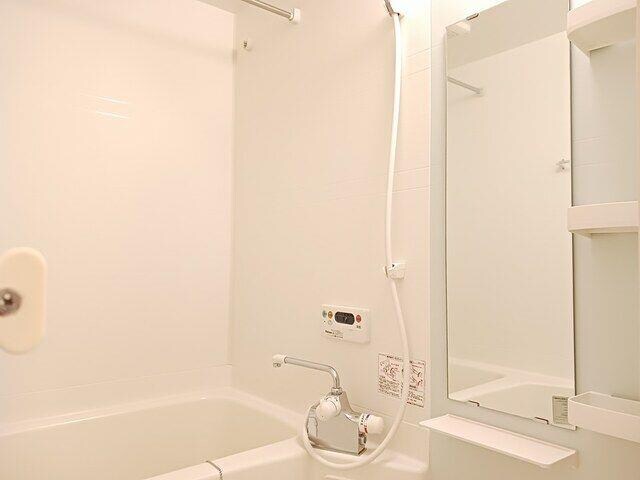 ゼファーIVの物件内観写真