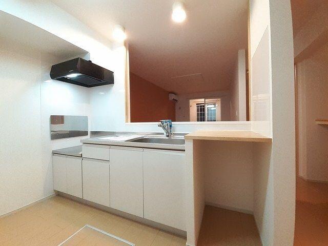 プラッツの物件内観写真