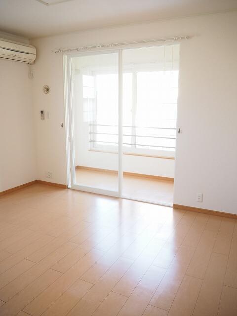 ノワ・ド・ココＡの物件内観写真