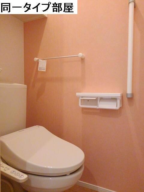 グリッツェンIの物件内観写真