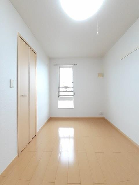 メゾンド・ソレイムの物件内観写真