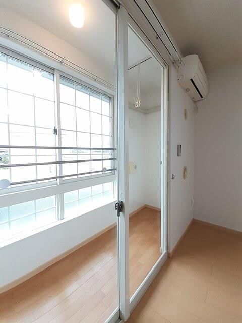 メゾンド・ソレイムの物件内観写真