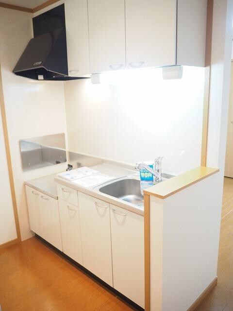 ウエスト・モンターニュＡの物件内観写真