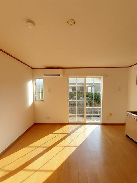 ボンレーブIIの物件内観写真